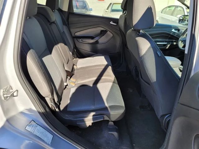 2017 FORD ESCAPE SE SPORT UTILITY 4D