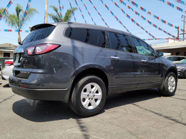 2014 CHEVROLET TRAVERSE LS SPORT UTILITY 4D