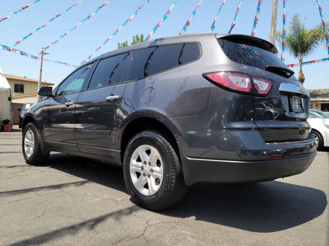 2014 CHEVROLET TRAVERSE LS SPORT UTILITY 4D