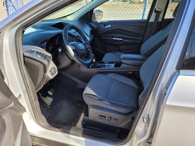 2017 FORD ESCAPE SE SPORT UTILITY 4D