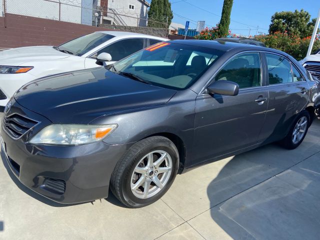 2011 TOYOTA CAMRY LE SEDAN 4D