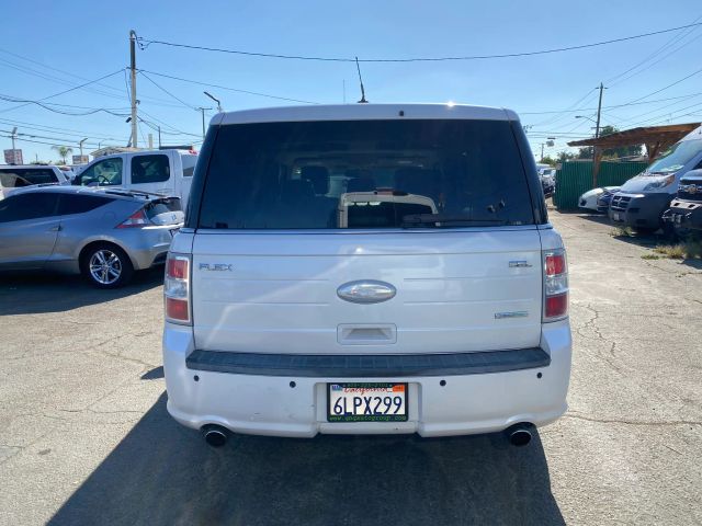 2010 FORD FLEX SEL SPORT UTILITY 4D
