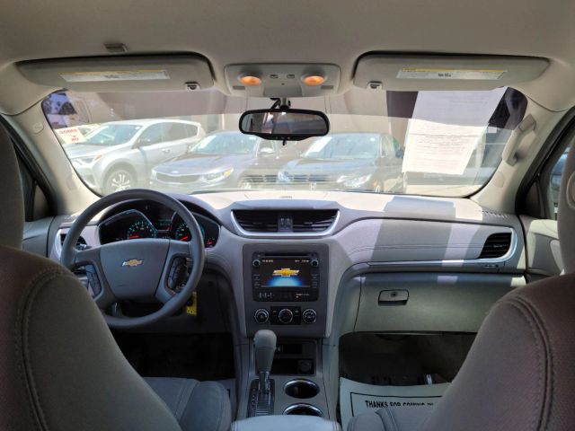 2014 CHEVROLET TRAVERSE LS SPORT UTILITY 4D