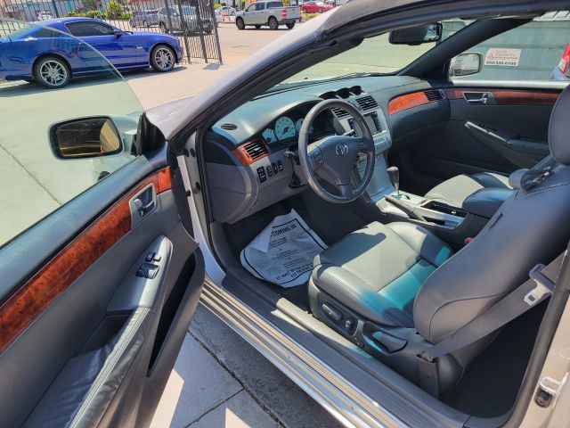 2006 TOYOTA SOLARA SLE CONVERTIBLE 2D