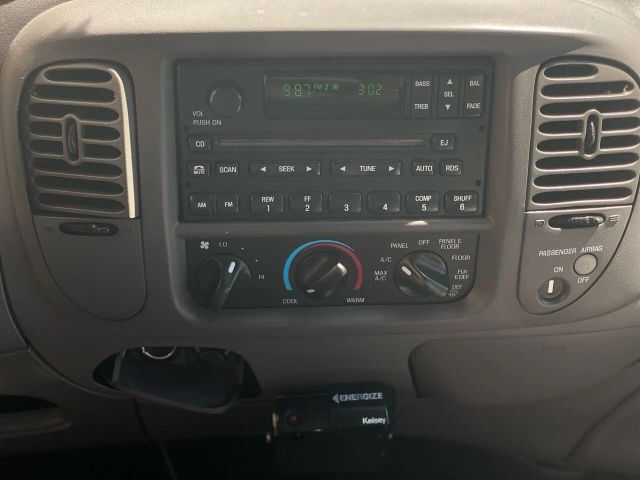 2003 FORD F150 SUPER CAB XLT PICKUP 4D 6 1/2 FT