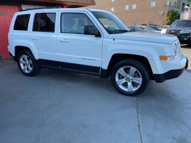 2014 JEEP PATRIOT LATITUDE SPORT UTILITY 4D