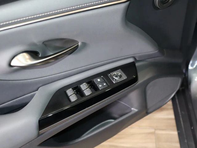 2022 LEXUS ES 350