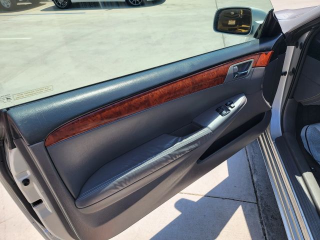 2006 TOYOTA SOLARA SLE CONVERTIBLE 2D