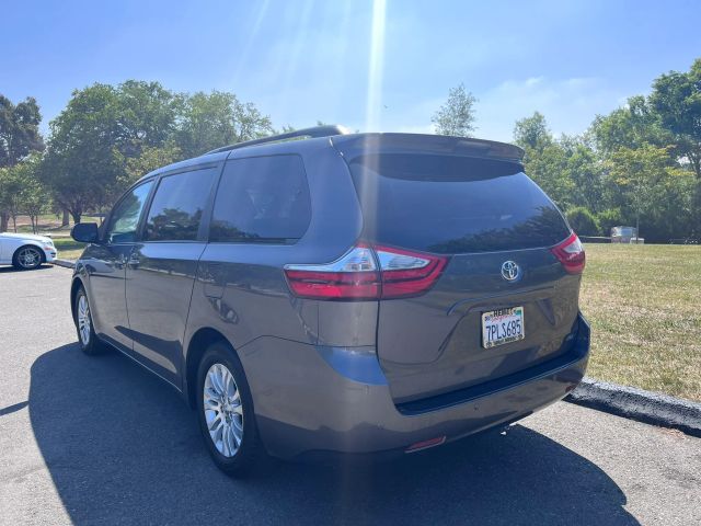 2015 TOYOTA SIENNA XLE MINIVAN 4D