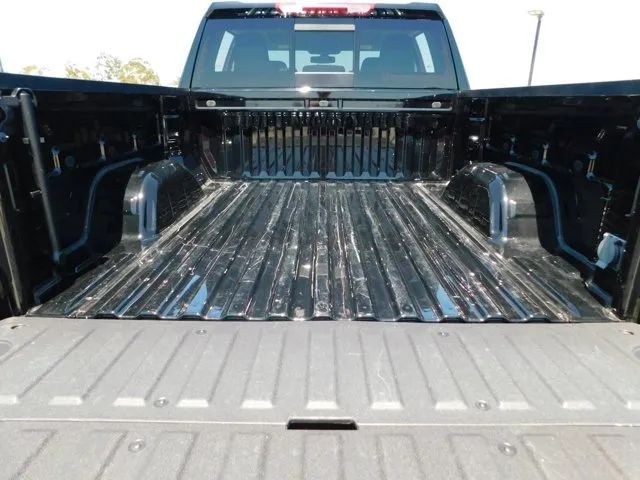 2021 CHEVROLET SILVERADO 1500 CREW CAB LTZ PICKUP 4D 5 3/4 FT
