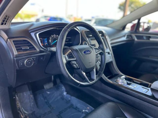 2017 FORD FUSION SE SEDAN 4D