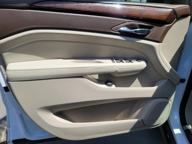 2011 CADILLAC SRX SPORT UTILITY 4D