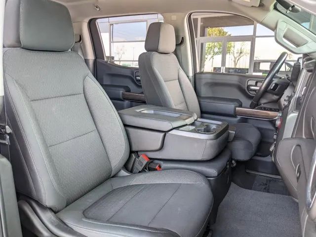 2019 CHEVROLET SILVERADO 1500 CREW CAB RST PICKUP 4D 5 3/4 FT