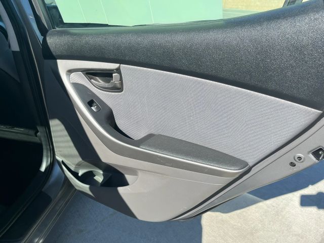2012 HYUNDAI ELANTRA LIMITED SEDAN 4D