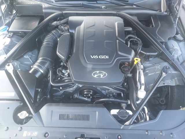 2015 HYUNDAI GENESIS 3.8 SEDAN 4D