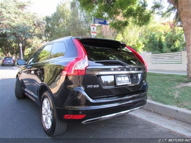 2016 VOLVO XC60 T5 PREMIER SPORT UTILITY 4D