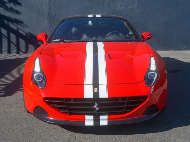 2016 FERRARI CALIFORNIA T CONVERTIBLE 2D