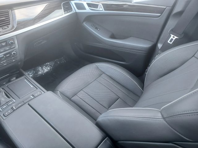 2015 HYUNDAI GENESIS 3.8 SEDAN 4D