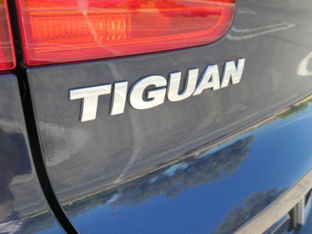 2015 VOLKSWAGEN TIGUAN 2.0T SEL SPORT UTILITY 4D