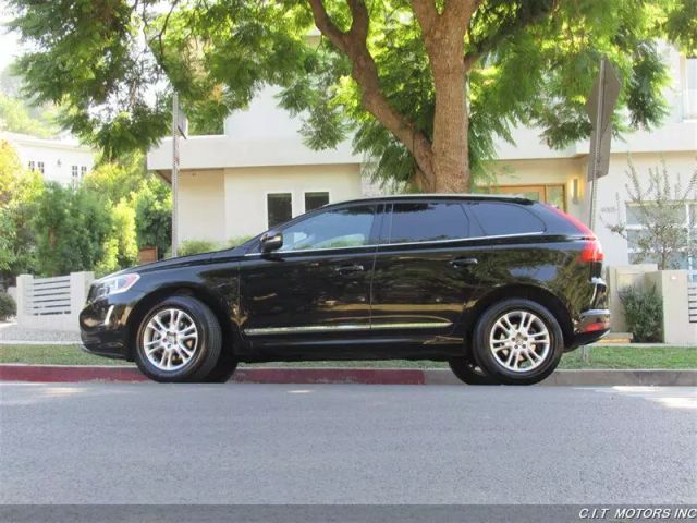 2016 VOLVO XC60 T5 PREMIER SPORT UTILITY 4D