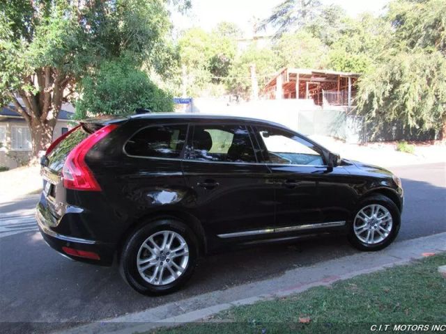 2016 VOLVO XC60 T5 PREMIER SPORT UTILITY 4D
