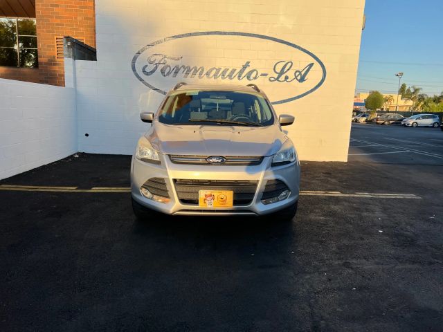 2015 FORD ESCAPE SE SPORT UTILITY 4D