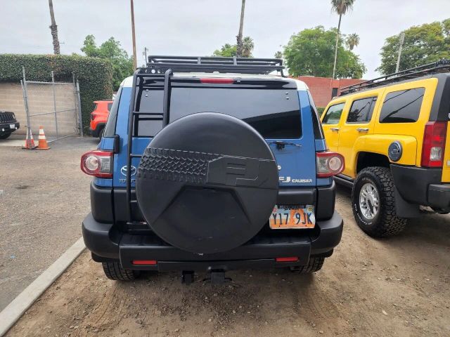 2012 TOYOTA FJ CRUISER SPORT UTILITY 2D