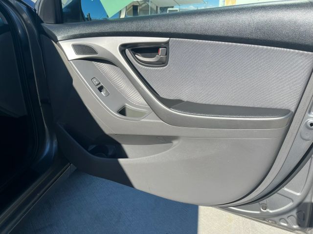 2012 HYUNDAI ELANTRA LIMITED SEDAN 4D