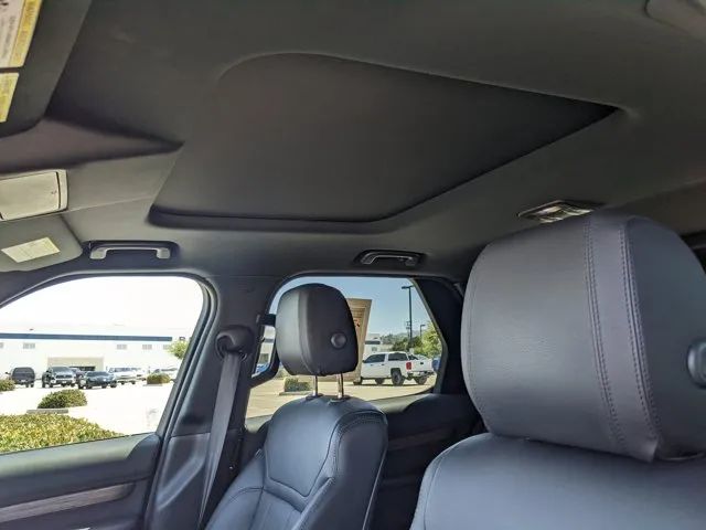 2017 LAND ROVER DISCOVERY HSE SPORT UTILITY 4D