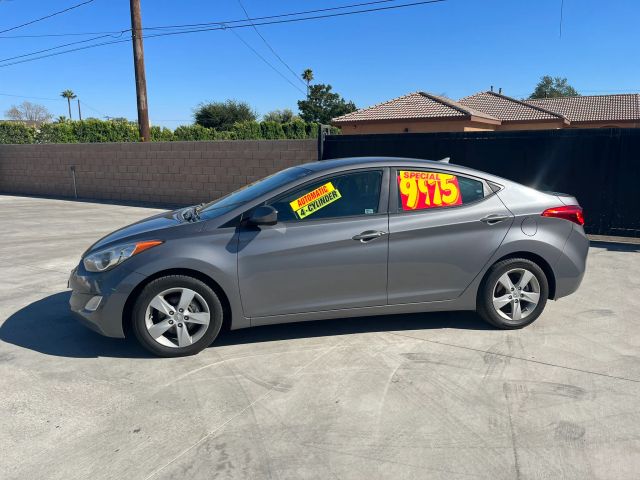 2012 HYUNDAI ELANTRA LIMITED SEDAN 4D