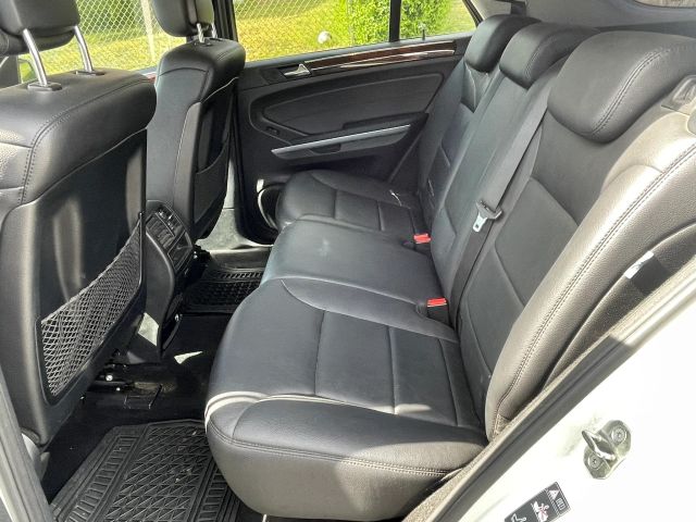 2011 MERCEDES-BENZ M-CLASS ML 350 SPORT UTILITY 4D