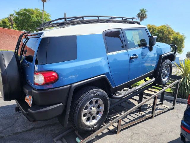 2012 TOYOTA FJ CRUISER SPORT UTILITY 2D
