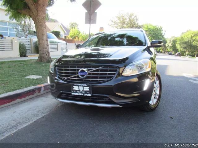 2016 VOLVO XC60 T5 PREMIER SPORT UTILITY 4D