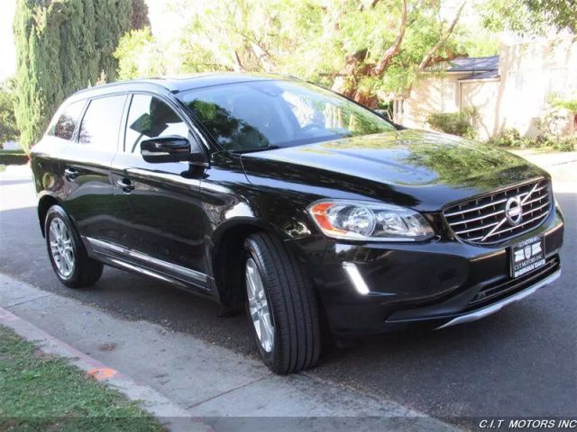 2016 VOLVO XC60 T5 PREMIER SPORT UTILITY 4D