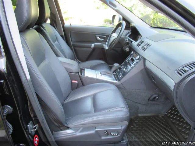 2014 VOLVO XC90 3.2 SPORT UTILITY 4D