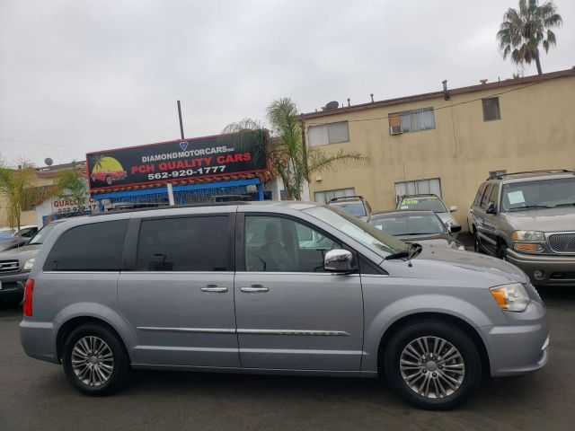 2014 CHRYSLER TOWN & COUNTRY TOURING-L MINIVAN 4D