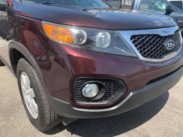 2011 KIA SORENTO LX SPORT UTILITY 4D