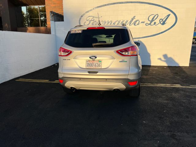 2015 FORD ESCAPE SE SPORT UTILITY 4D