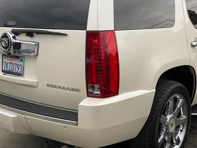 2008 CADILLAC ESCALADE SPORT UTILITY 4D