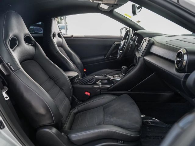 2020 NISSAN GT-R PREMIUM COUPE 2D