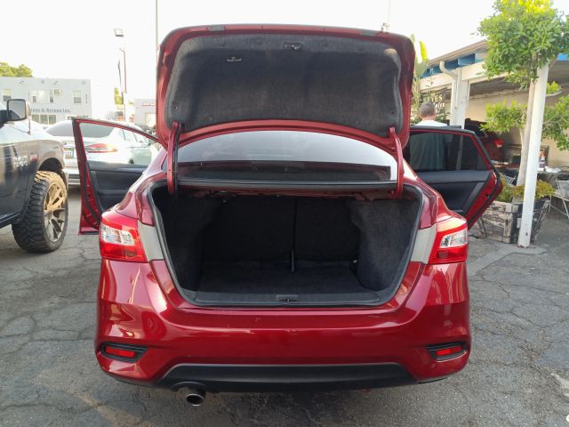 2017 NISSAN SENTRA SR SEDAN 4D