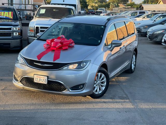 2017 CHRYSLER PACIFICA TOURING-L MINIVAN 4D