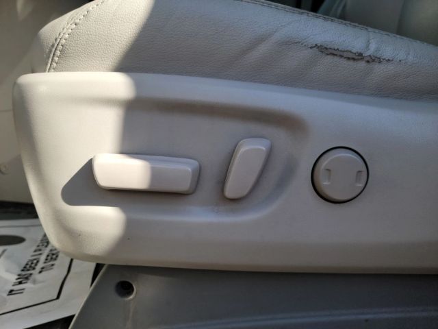 2013 TOYOTA SIENNA XLE MINIVAN 4D