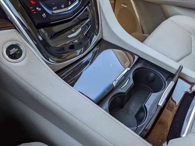 2017 CADILLAC ESCALADE LUXURY SPORT UTILITY 4D
