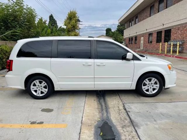 2011 DODGE GRAND CARAVAN PASSENGER CREW MINIVAN 4D