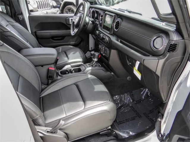 2022 JEEP WRANGLER UNLIMITED 4XE SAHARA 4XE SPORT UTILITY 4D