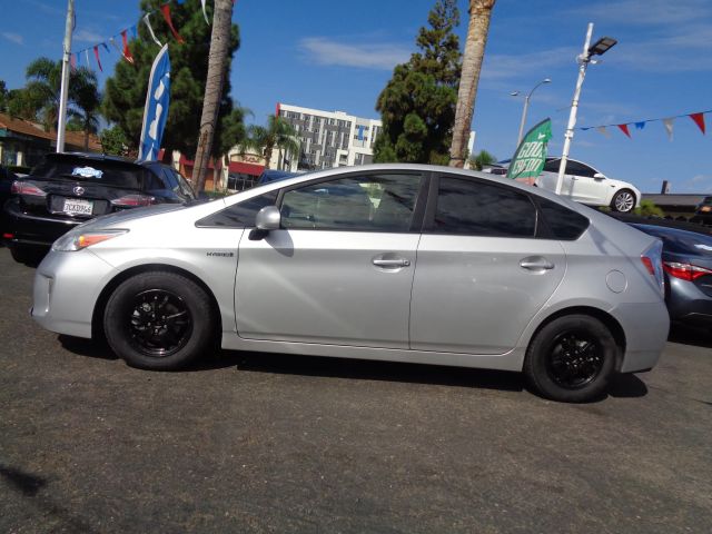 2015 TOYOTA PRIUS THREE HATCHBACK 4D