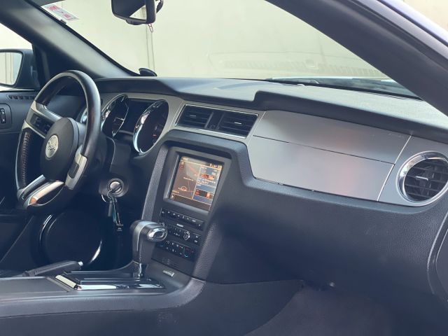 2011 FORD MUSTANG PREMIUM CONVERTIBLE 2D