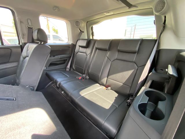 2011 HONDA PILOT TOURING SPORT UTILITY 4D