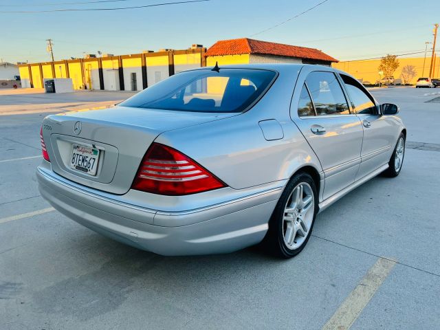 2005 MERCEDES-BENZ S-CLASS S 500 SEDAN 4D